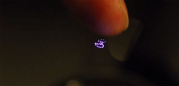 3_Des scientifiques ont créé des hologrammes qui réagissent au contact de la peau